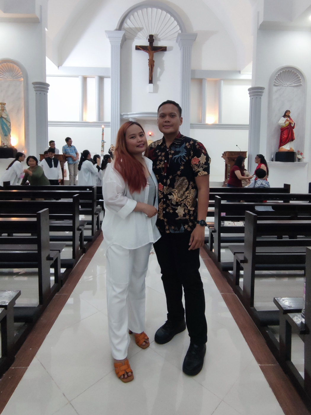 Gereja dengan pacar — Gereja katolik paal 4